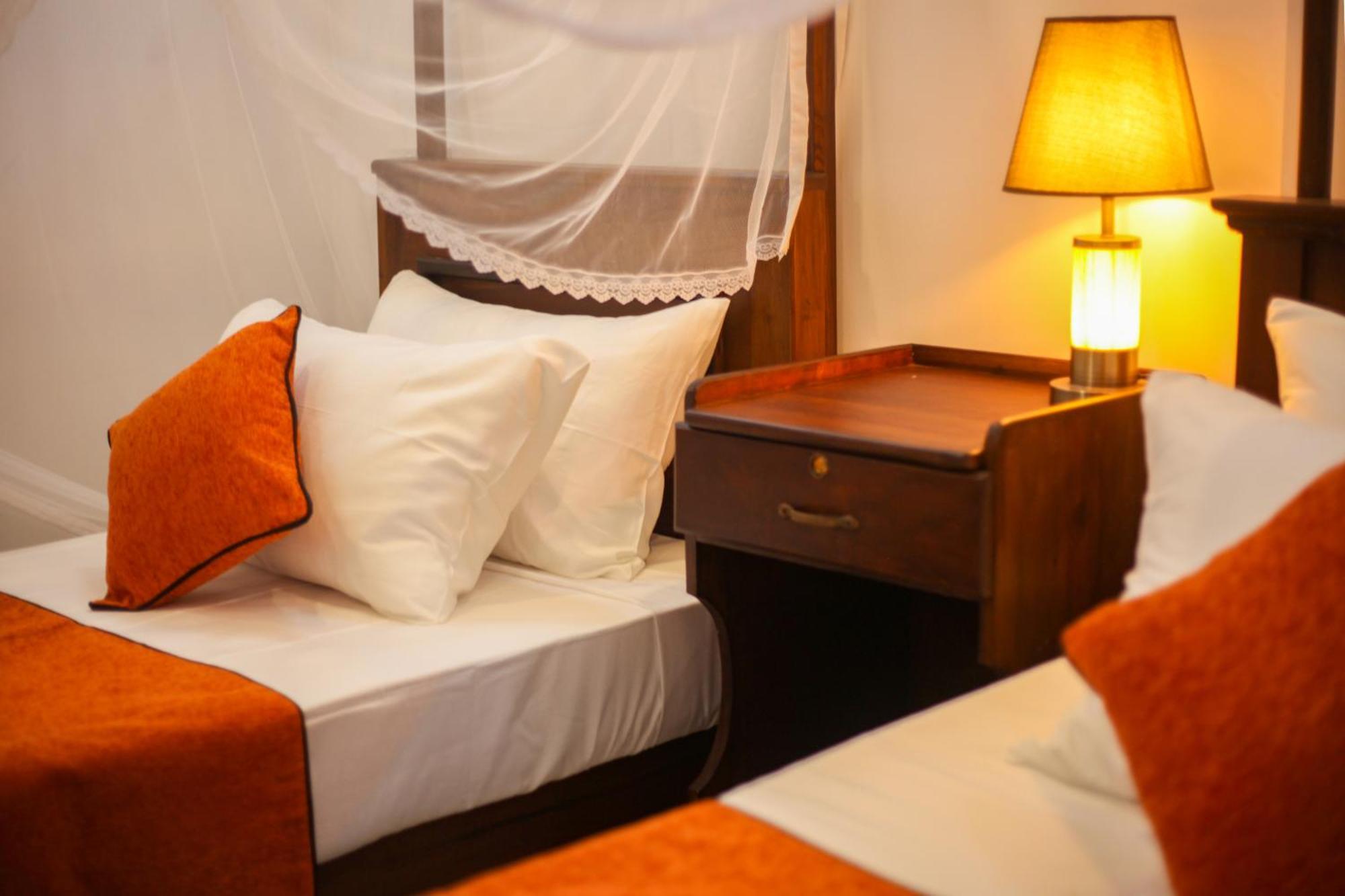 Mimoza Mirissa Bed & Breakfast エクステリア 写真